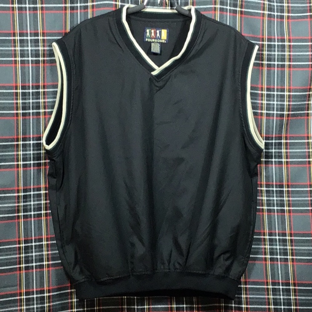 🏌🏾Golf Windbreaker Vest Black V-Neck Sleeveless with Pockets Sz.L